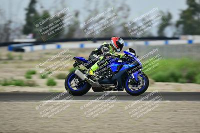 media/Apr-18-2025-TrackDaz (Fri) [[45f5874c44]]/C Group/Session 1 (Turn 7)/